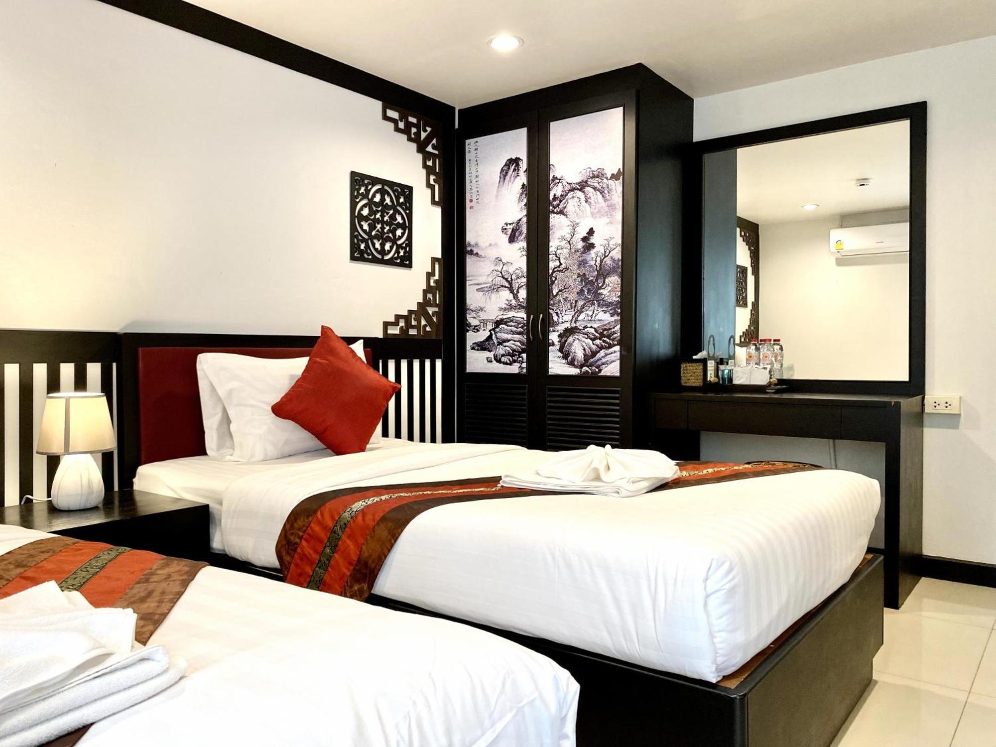 Sunray Beach Hotel Patong Eksteriør billede