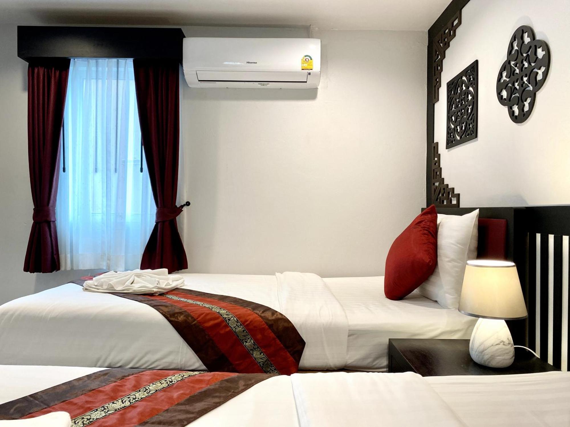 Sunray Beach Hotel Patong Eksteriør billede