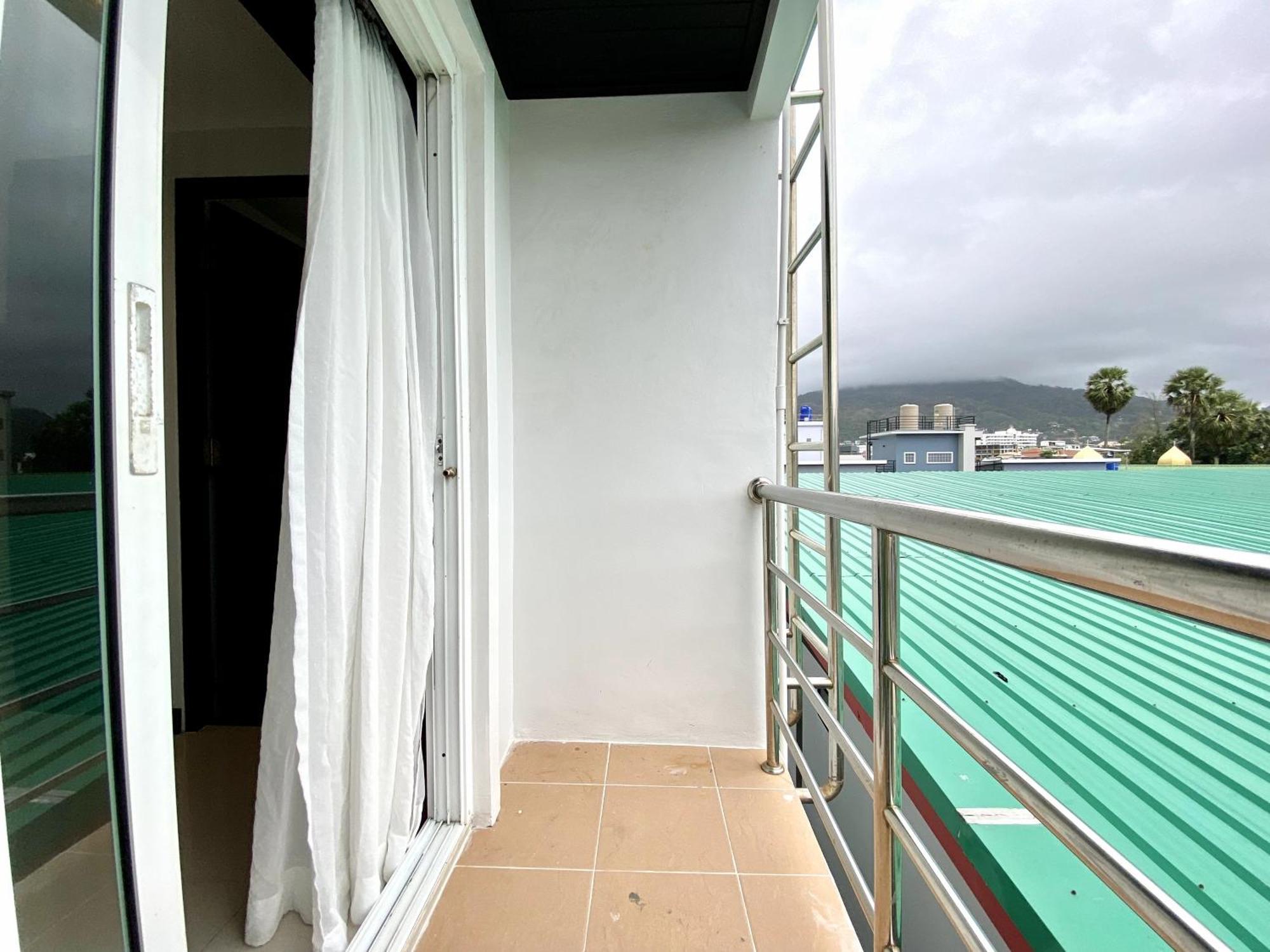 Sunray Beach Hotel Patong Eksteriør billede